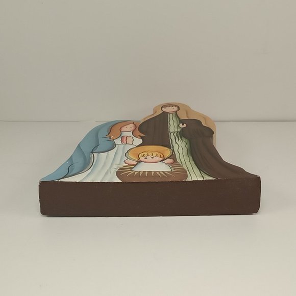Christmas Nativity Mary, Joseph & Baby Jesus 4.75" Wooden Holiday Figure New - Picture 6 of 7